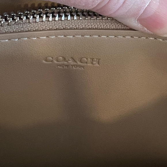 🆕COACH "BOARDWALK" Wallet NEW WITH TAGS-Removeable WRIST strap-many inside pockt - Picture 5 of 5